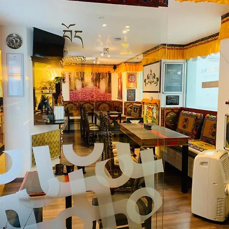Swiss Dewa Bed & Breakfast Lucerne