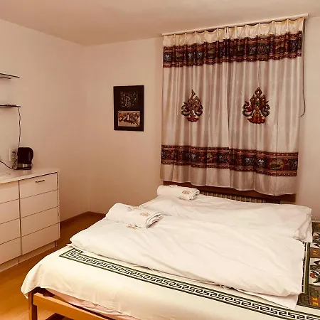 Bed & Breakfast Swiss Dewa